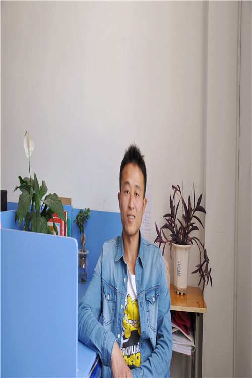 ʦ